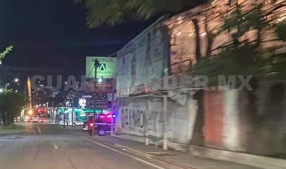 Armados levantan a dos jóvenes en una marisquería