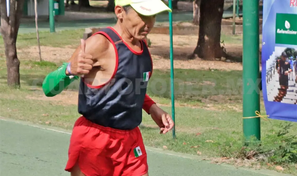 El atleta corrió por 12 horas como parte de su preparación de cara al Ultra Maratón de Brasil. Diego Pérez/CP