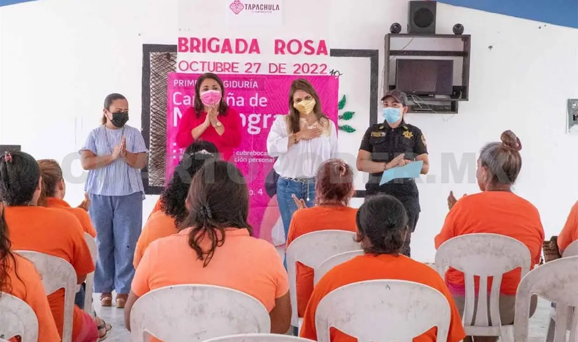 Realizan Brigada Rosa en Cerss 4 Femenil
