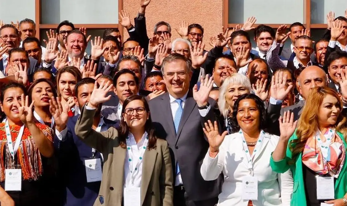 Marcelo Ebrard anuncia alianza con municipios