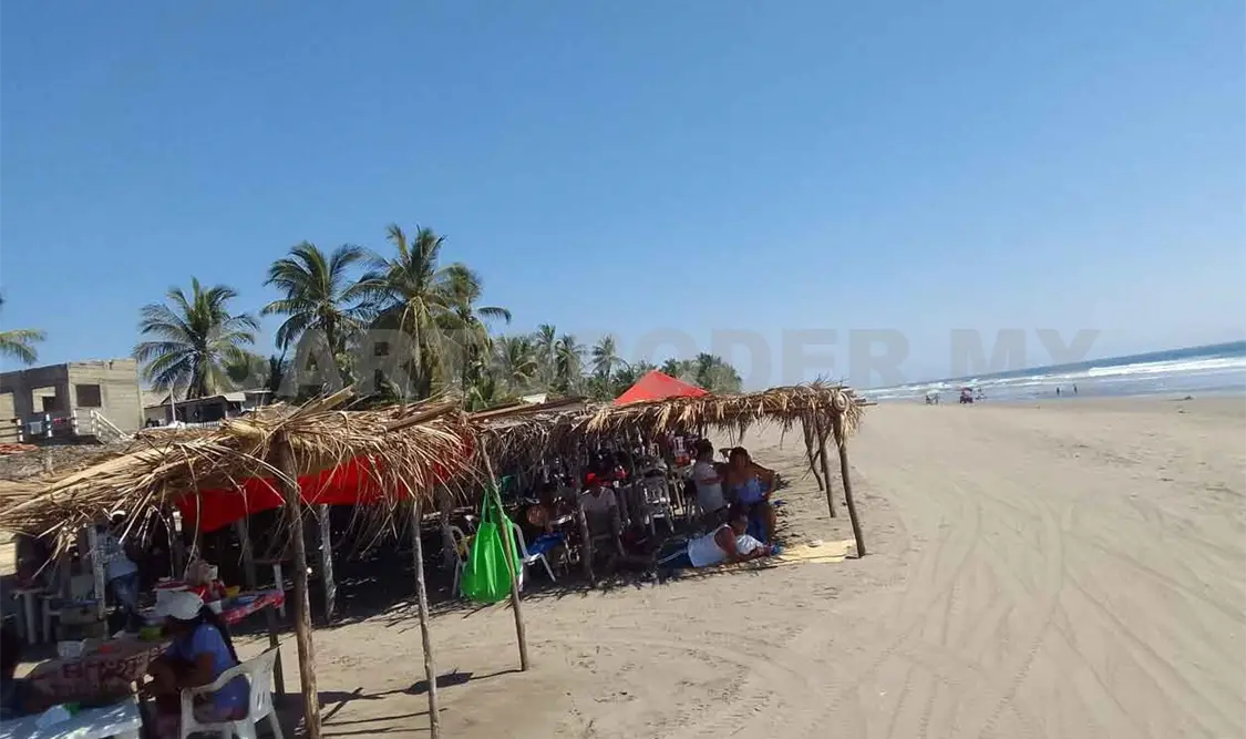 Playas sucias tras Día de Muertos