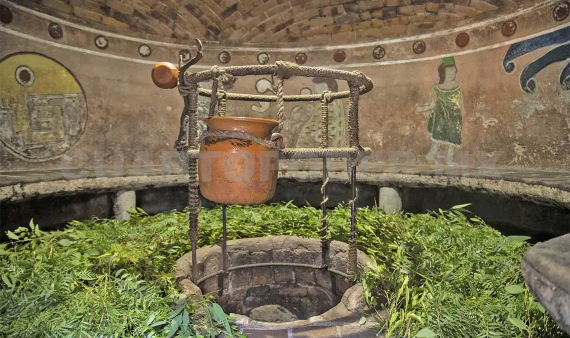 El vapor de las hierbas al interior del temazcal sirve de alivio para diversos males.