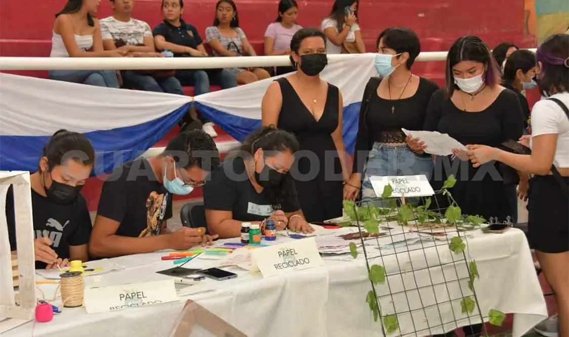 Realizan Encuentro Cultural Lingüístico Universitario
