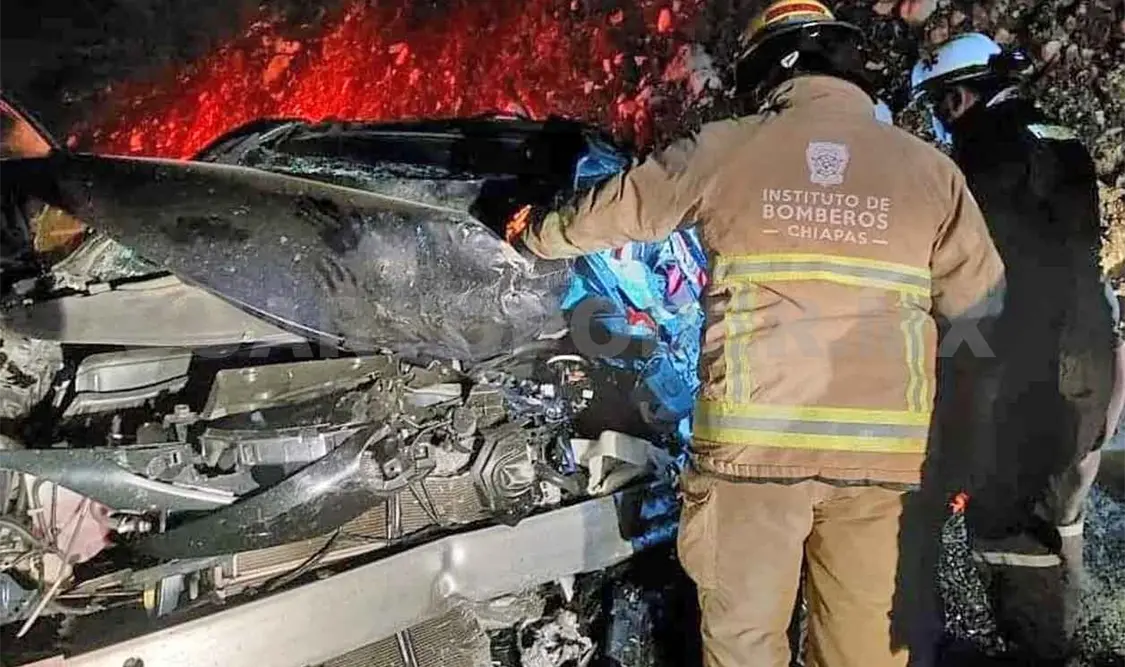 Dos muertos y dos heridos en choque en autopista
