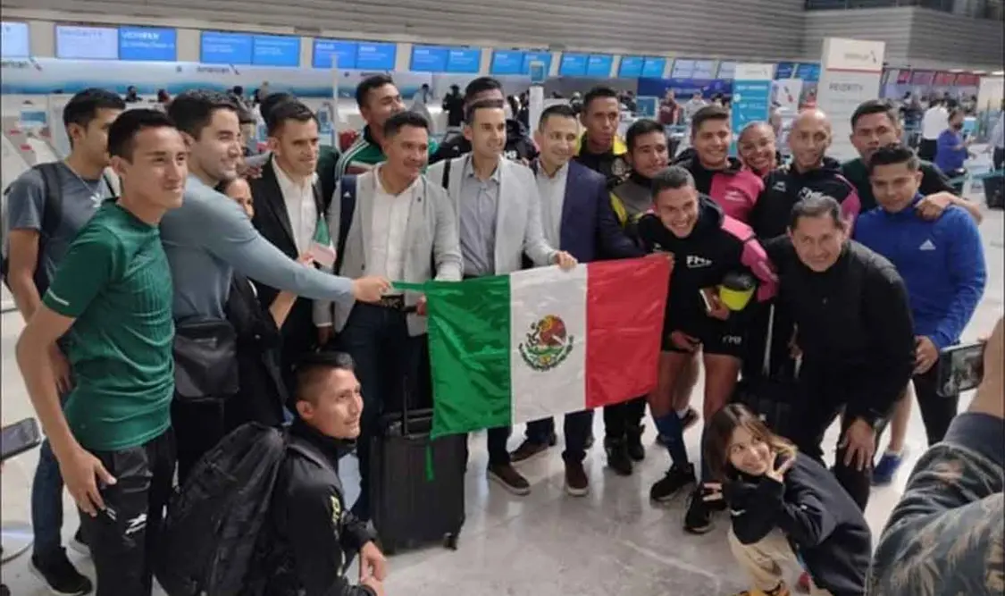 Quinteta arbitral ya va rumbo al Medio Oriente