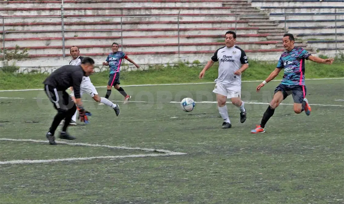 Estrella Blanca, con boleto a semifinales