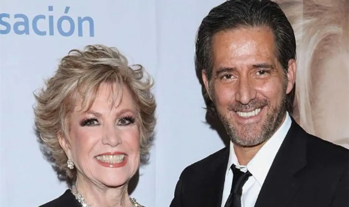 El último mensaje del hijo Maxine Woodside