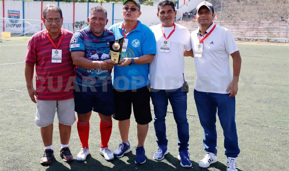Festejan en grande 50 años del Flor el Sopó