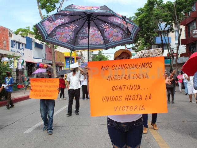 Acusan que Aquiles Espinosa cobra hasta 700 mil pesos Acusan que Aquiles Espinosa cobra hasta 700 mil pesos