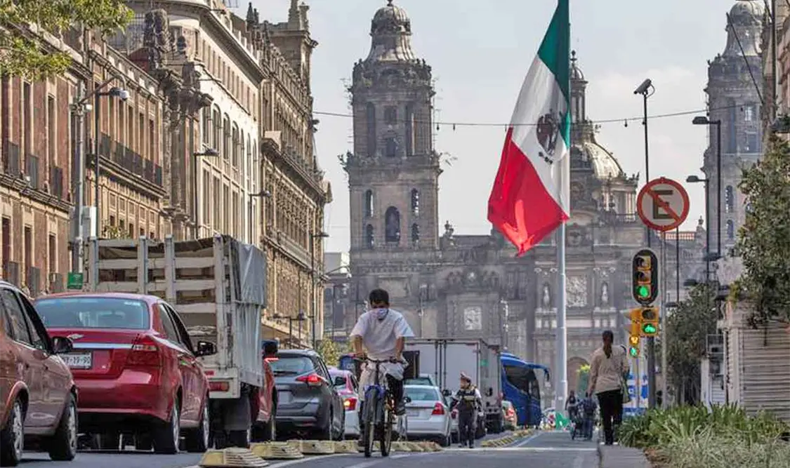 FMI ratifica línea de crédito para México