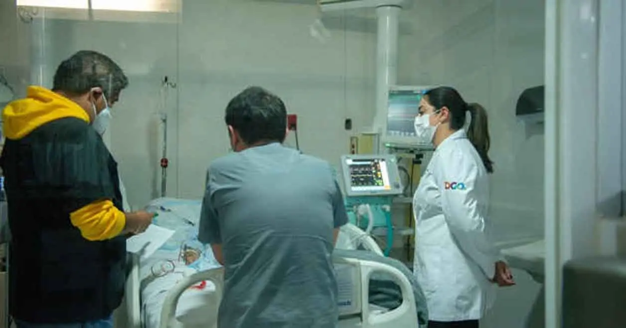 Suman 4 hospitales cerrados por meningitis