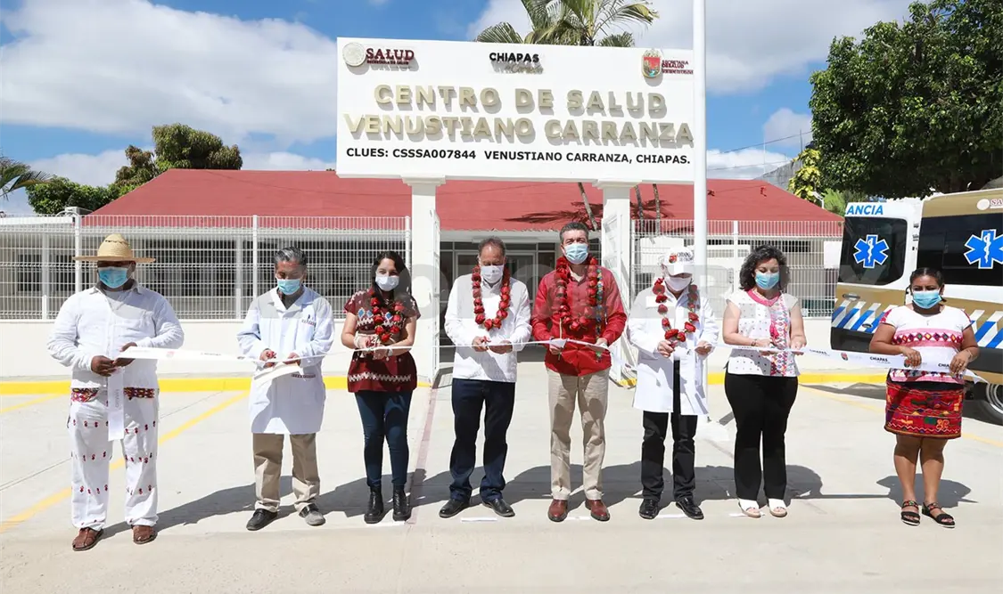 Inaugura reconversión de centros de salud urbanos