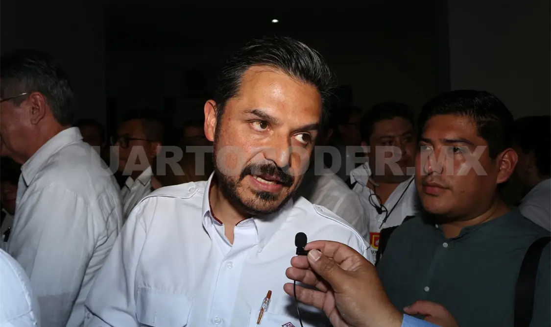 Trabajadores del IMSS tienen seguro su empleo