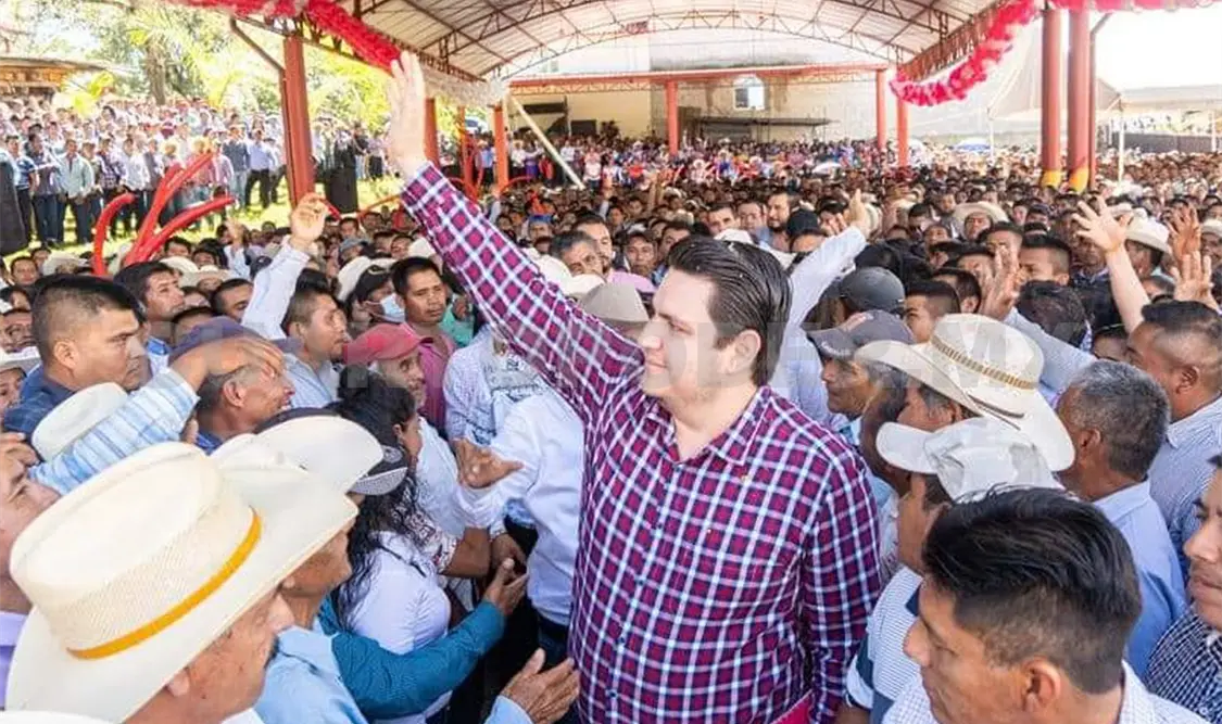 En Morena no paran, trabajan a diario