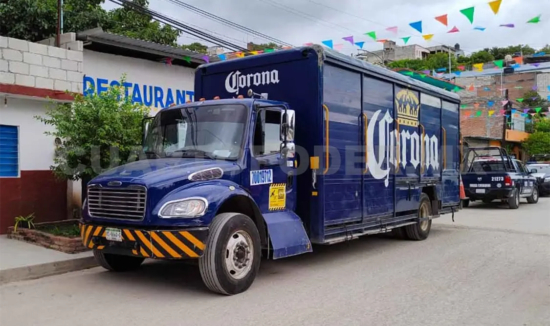 Atracan a repartidores de empresa Corona