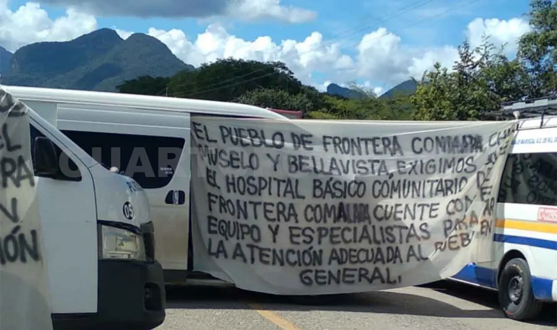 Con bloqueo exigen mejor servicio hospitalario