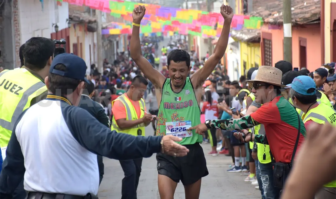 Convocan a participar en la Carrera del Parachico