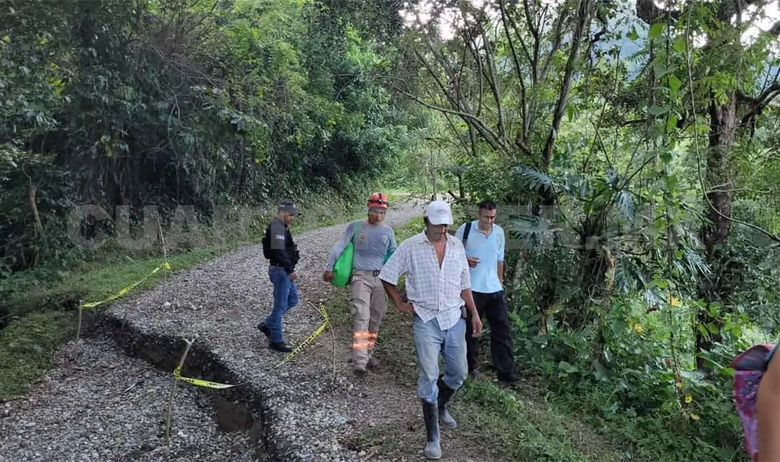 Atienden a población afectada en Pichucalco