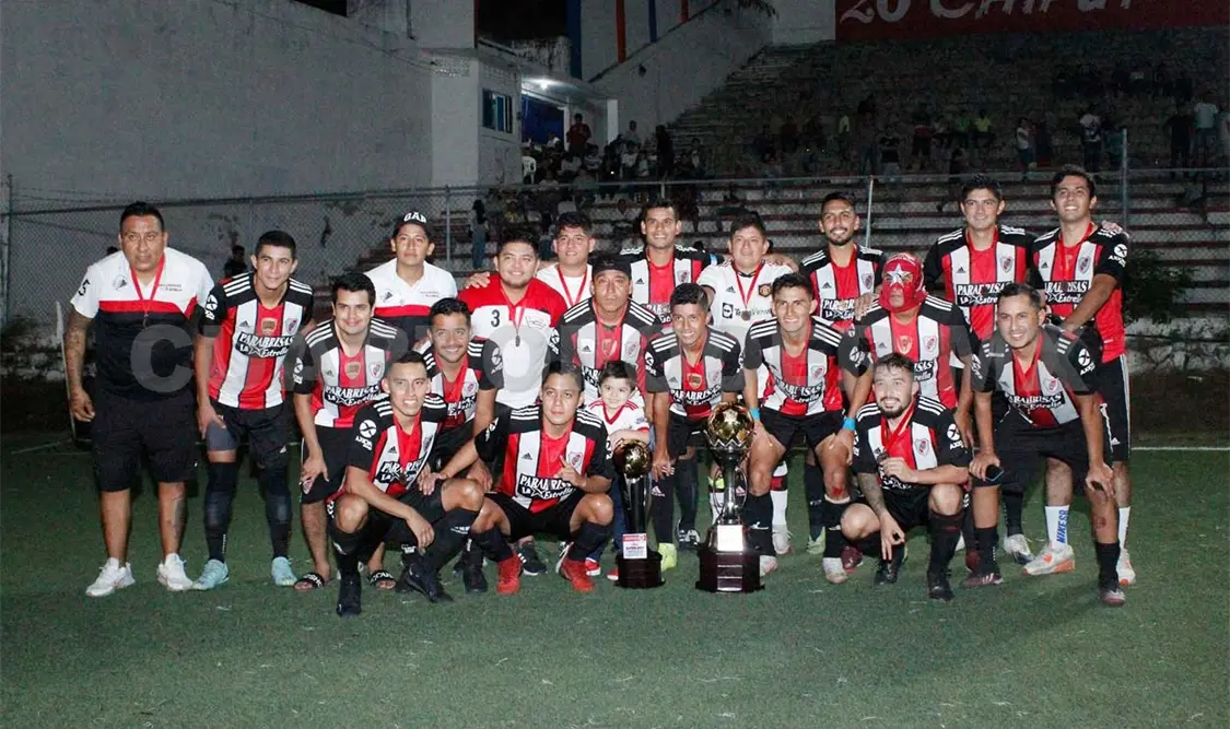 Parabrisas Estrella Blanca es campeón