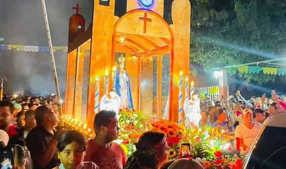 Realizan peregrinación de la virgen Margarita