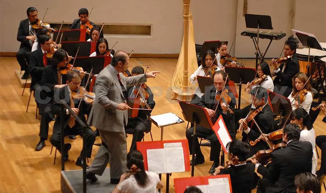 Escuela Carlos Chávez musicaliza versos