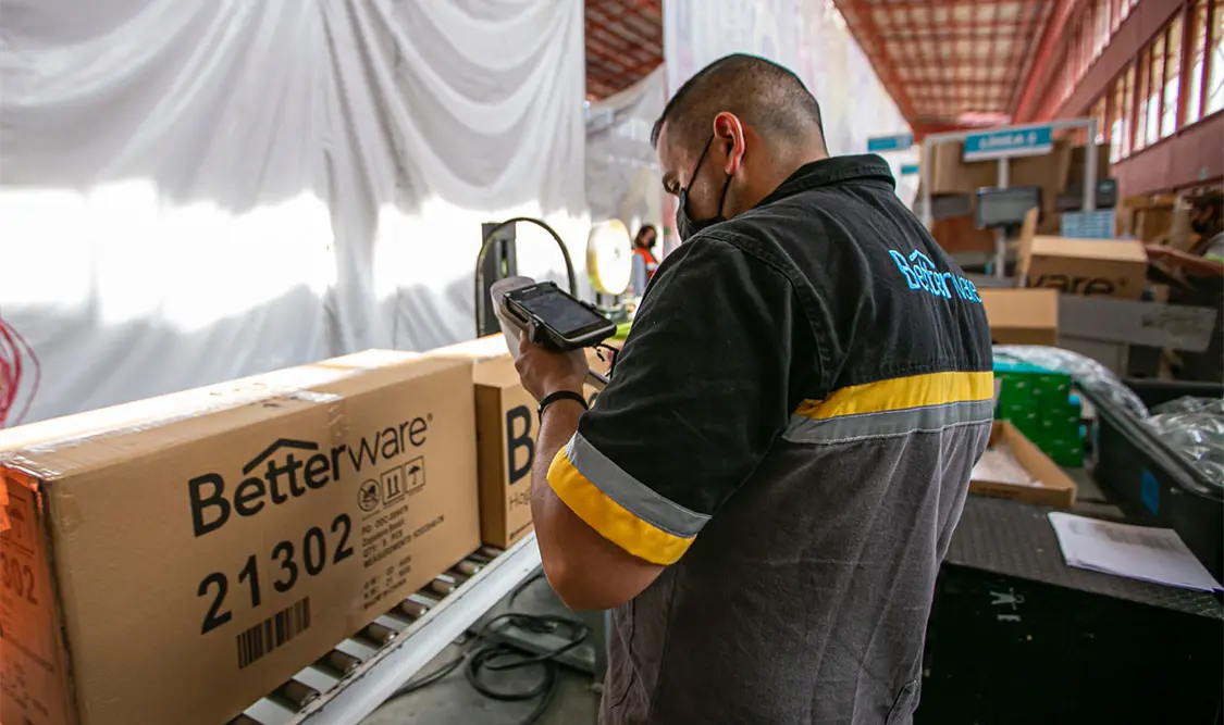 Se acumulan vacantes laborales en empresas