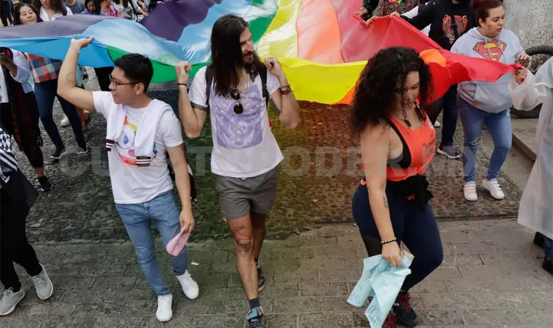 Garantizan seguridad social a parejas del mismo sexo