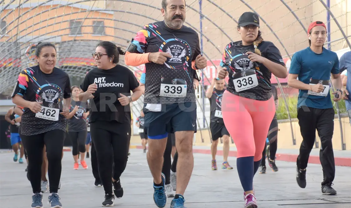 Despiden el 2022 con la San Silvestre Tuxtla