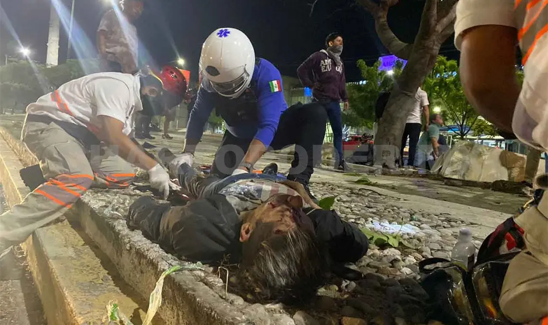 Un muerto y otro herido en accidente de moto
