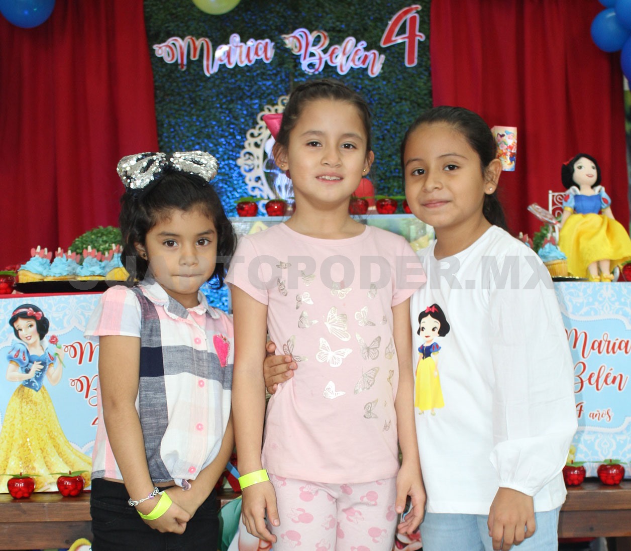 De fiesta por su cumpleaños