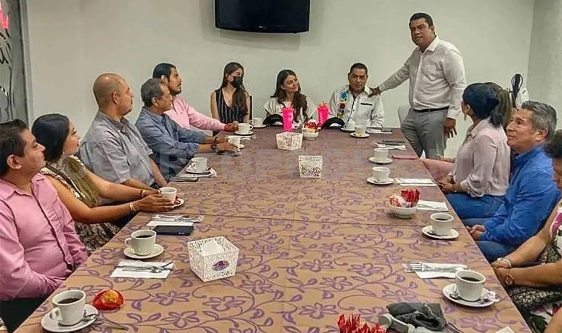 Los integrantes de la organización destacaron la participación de la senadora. Cortesía