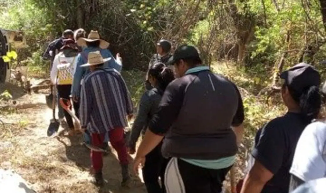 Entregan a familias 34 cuerpos de personas