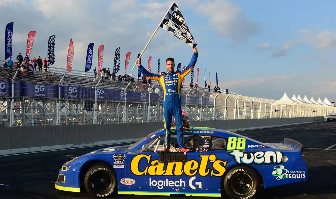 Rubén García es campeón de Nascar