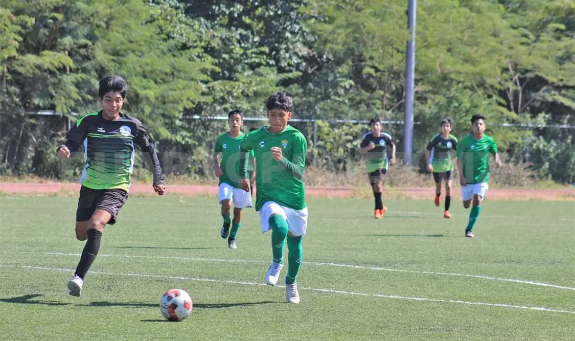 Triunfo para León Filial con voltereta incluida