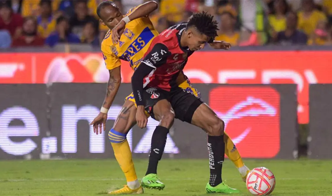Tigres le pega al Atlas en la Copa Sky