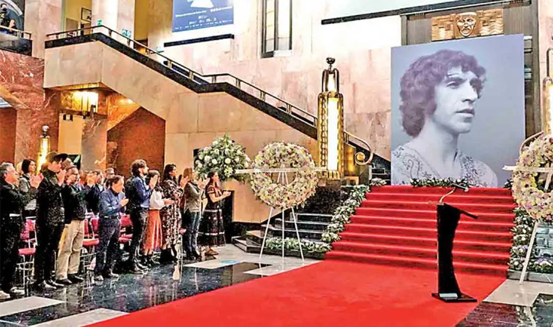 El bailarín, coreógrafo y maestro recibió un homenaje en el Palacio de Bellas Artes. Cortesía