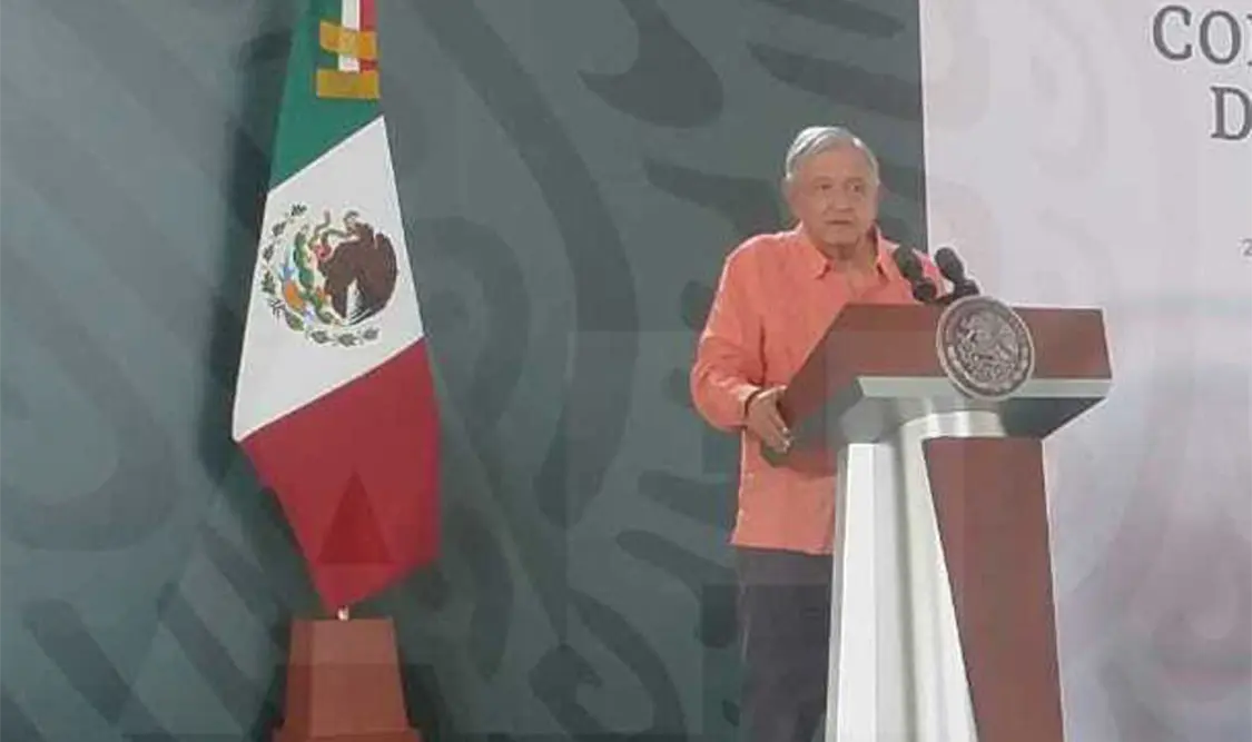 Se compromete López Obrador a mejorar salarios