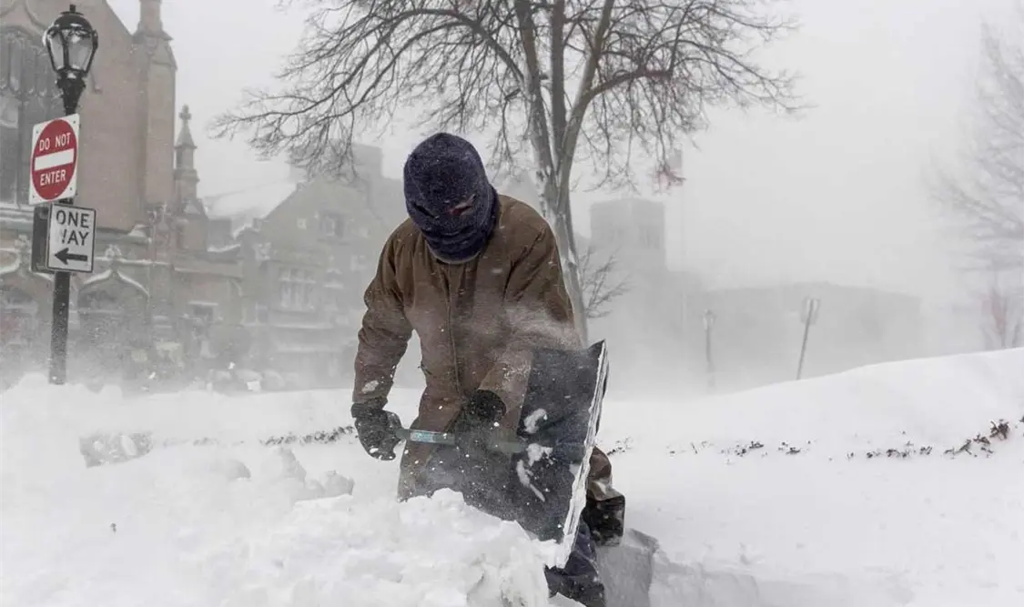 Tormenta invernal desata su furia en EUA
