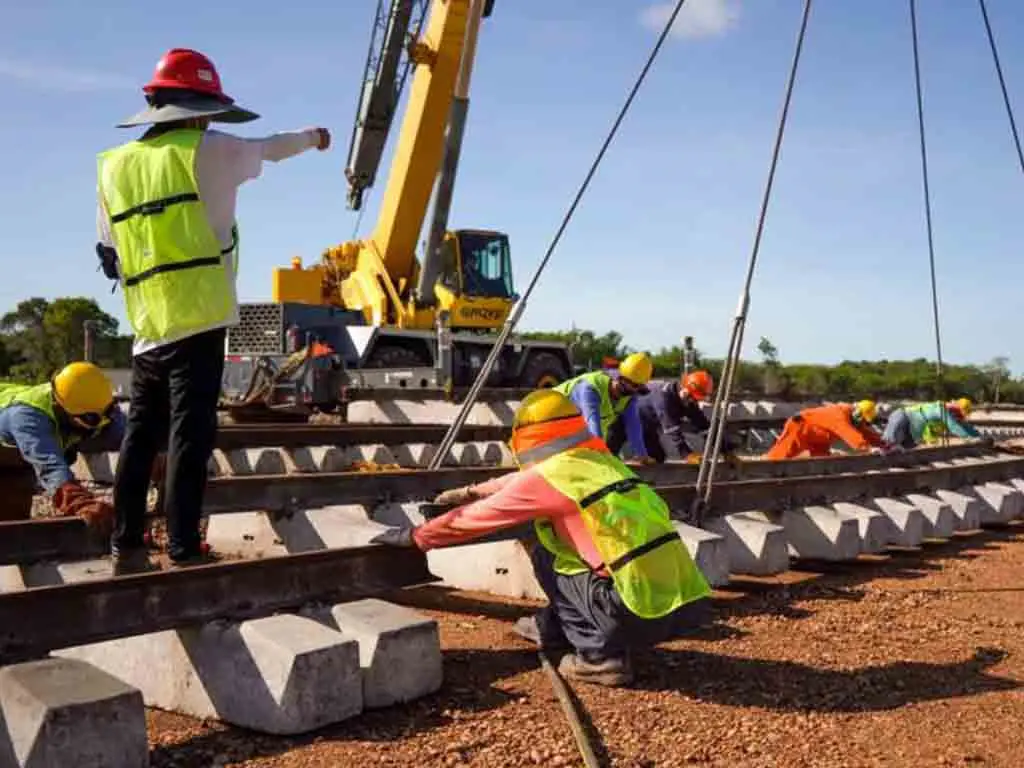 El presidente Andrés Manuel López Obrador mencionó otra vez que las pruebas del Tren Maya iniciarán en julio del 2023, en el tramo que va de Mérida a Cancún. Cortesía