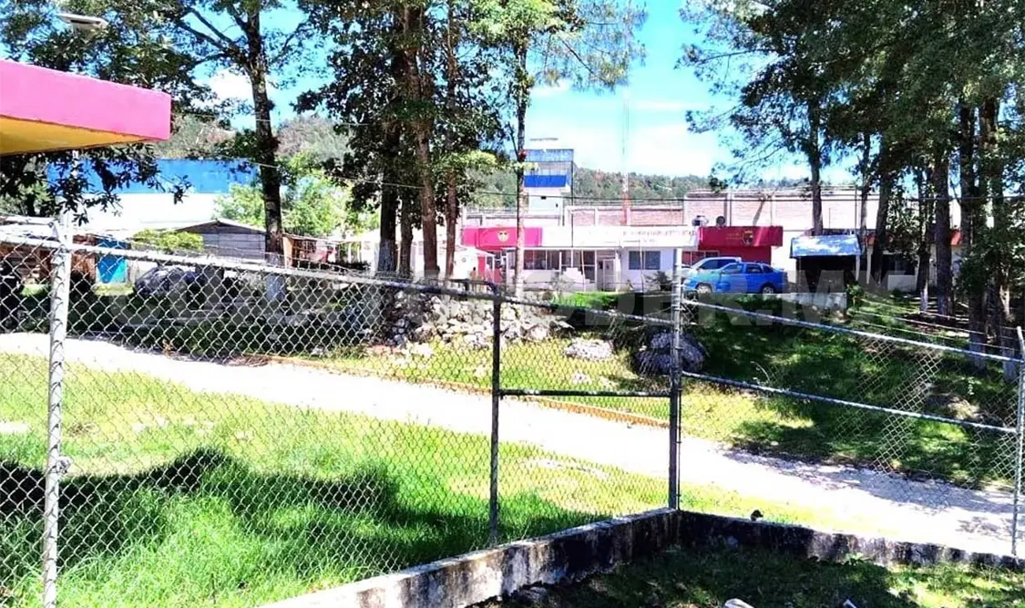 Recaudan fondos para pagar fianza de mujer detenida