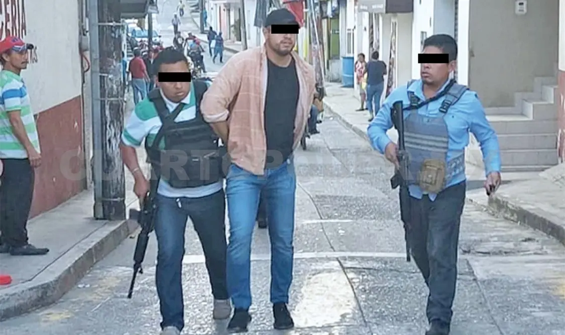 Un muerto en asalto a la presidencia municipal
