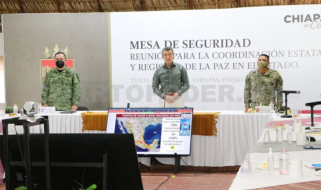 Refrenda compromiso con derechos del sector educativo