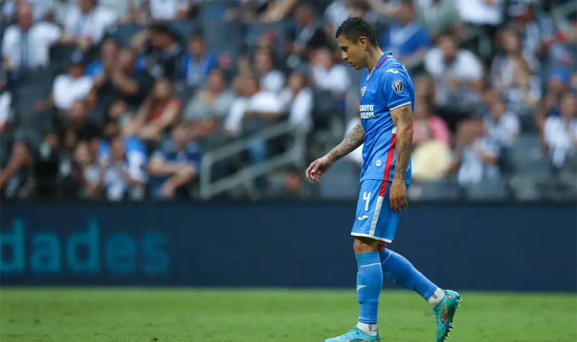 “Cata” Domínguez se disculpa con la afición