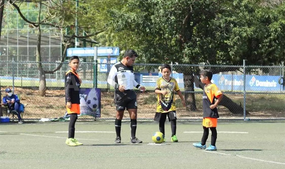 Leones de Tuxtla refuerza su portería