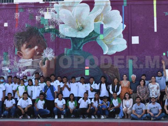 Inauguran el mural “Madre Chiapas”