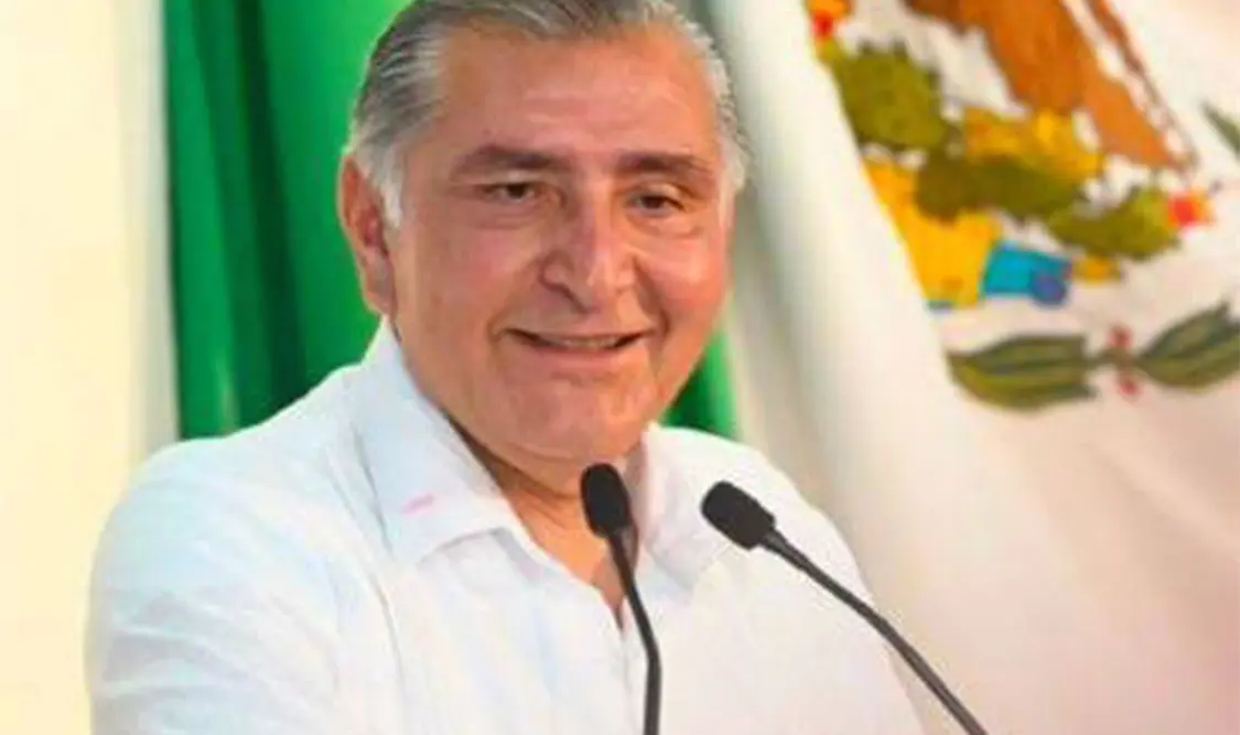 Brecha de preferencia entre Adán y Ebrard se reduce