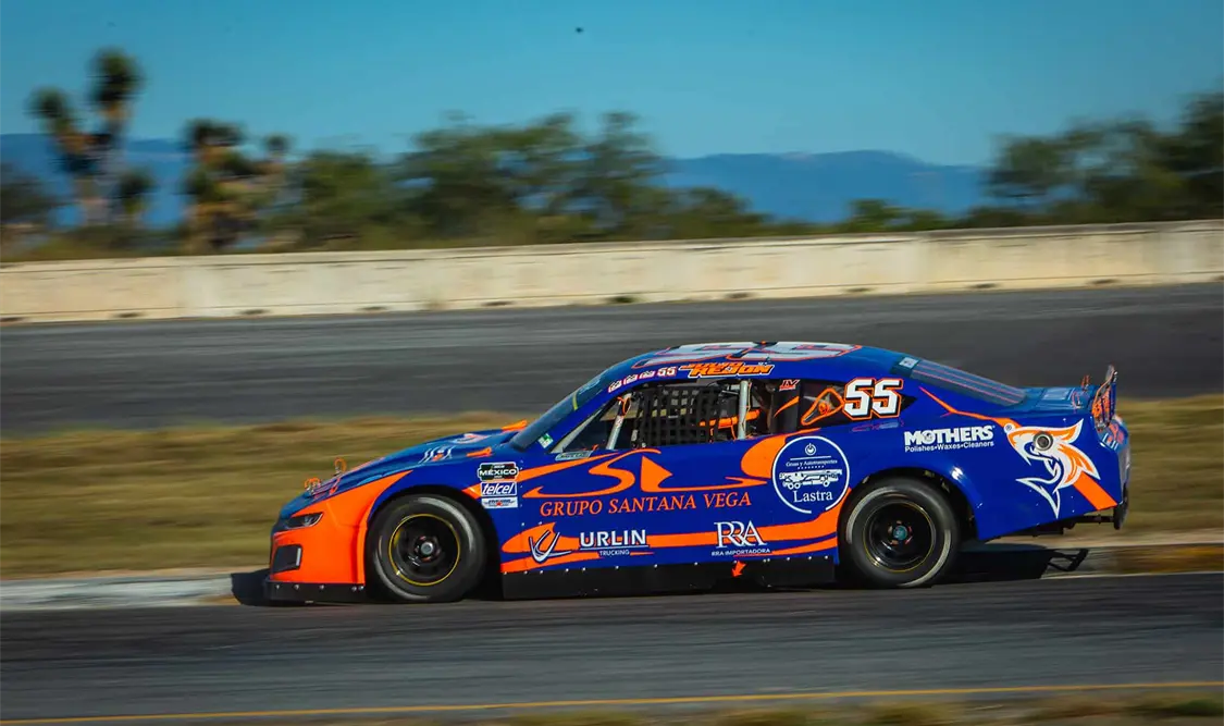 El subcampeonato de la categoría Nascar Challenge y cuatro triunfos al hilo, el balance de 2022 para Julio Rejón y el GGG Racing Team. Cortesía