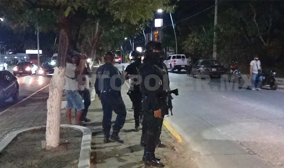 Encuentran ahorcado a sujeto en predio baldío