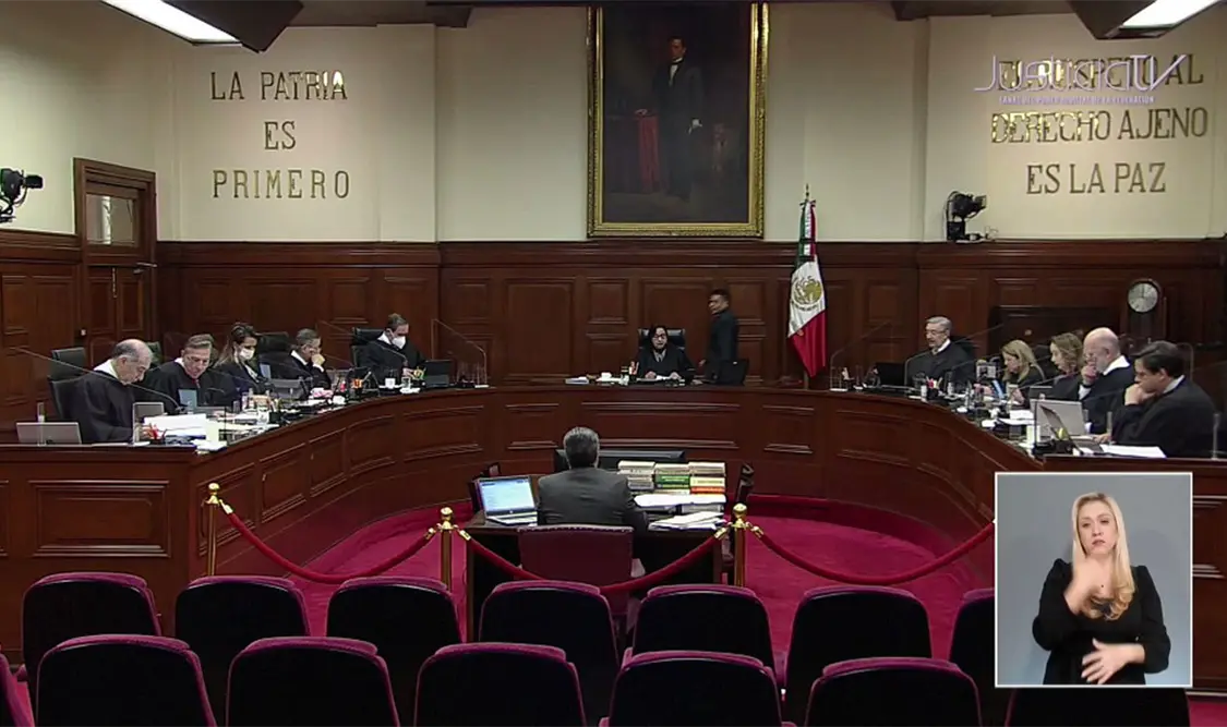 Ilegal que FGR pida información bancaria: SCJN