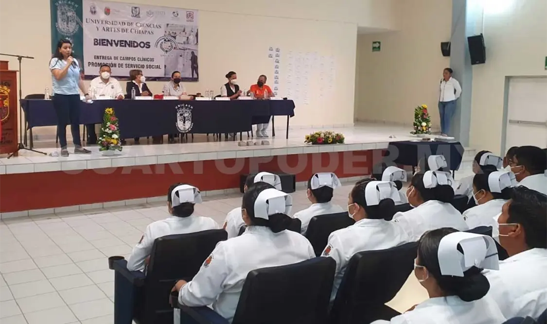 Enfermeros egresados se integran al servicio público